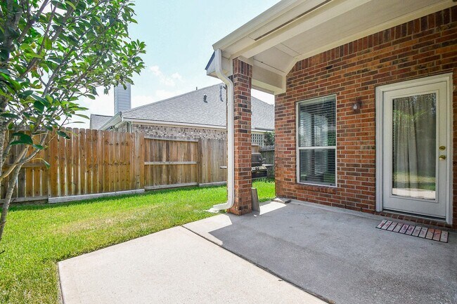 Building Photo - 4703 Camden Brook Ln