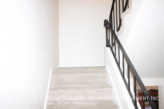 Building Photo - 1023 ficus-