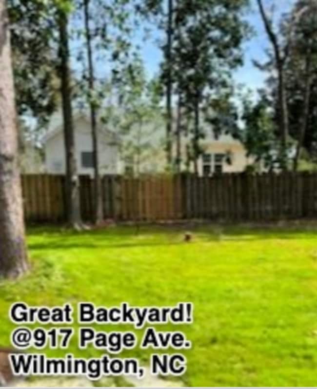 Building Photo - Sleek and Stylish Renovated 3 Bedroom, 2 full bath cottage home in Mid-town! Only $1750/mo.!!