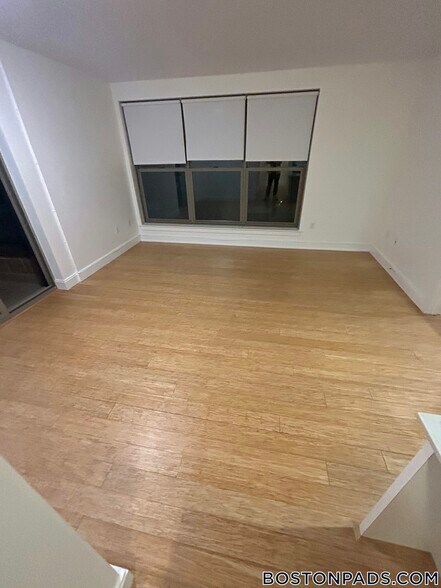 Building Photo - 40 Malvern St