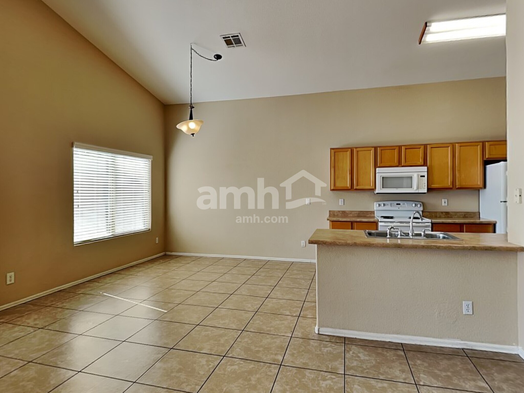 Building Photo - 2715 N 90th Ave