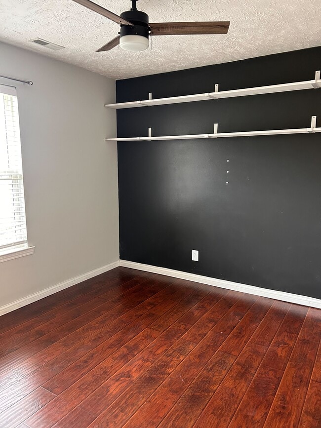 Building Photo - 308 Swordfish Dr
