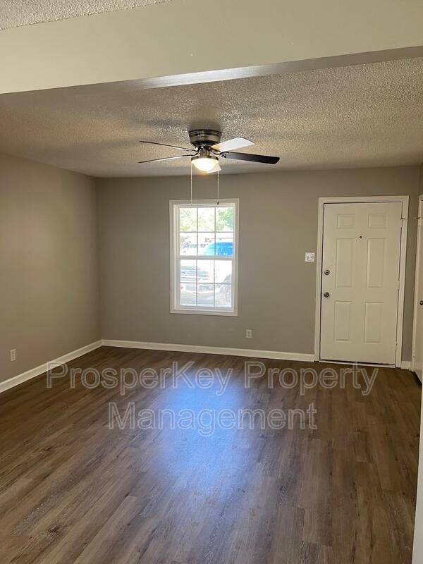 Building Photo - 3407 Flintstone Ct