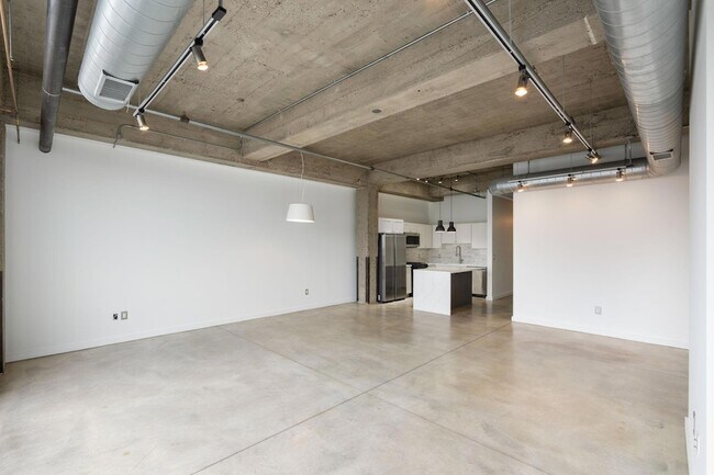 Building Photo - 901 N 3rd St