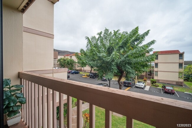 Building Photo - This 2 bedroom, 1 bathroom unit is on the 2nd story in the Makaha Valley Plantation condos. It is...