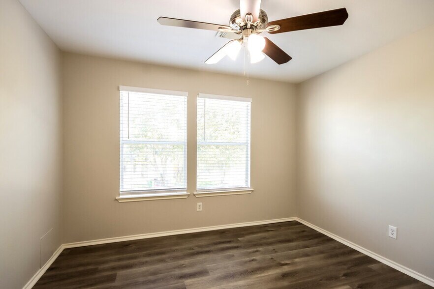 Building Photo - 17339 Wigeon Way Dr