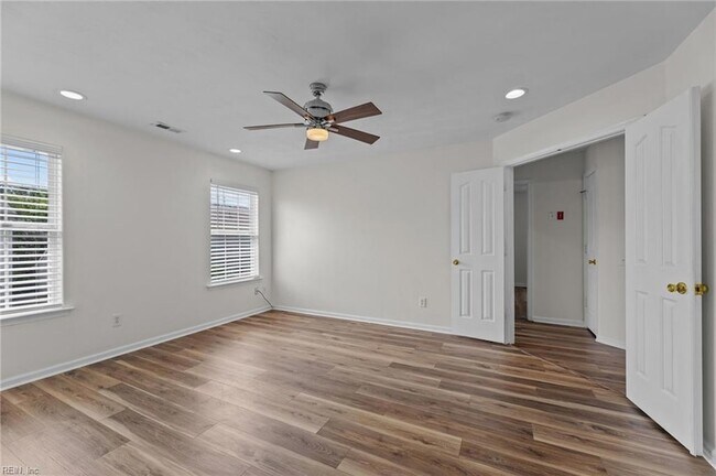 Building Photo - 148 Graystone Trce