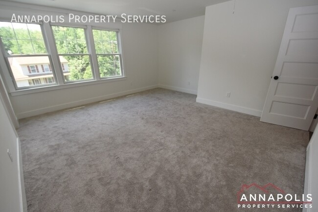 Building Photo - 3601 Edgemont St