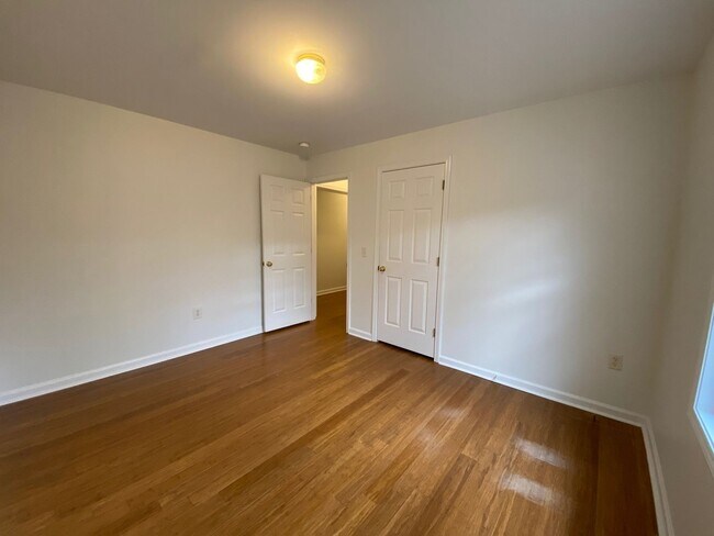 Building Photo - West Asheville - Recently Renovated 3-Bedroom home with large yard