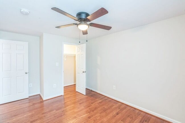 Building Photo - 3309 Huntley Sq Dr