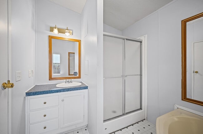 Building Photo - 16331 Texas Star Ct