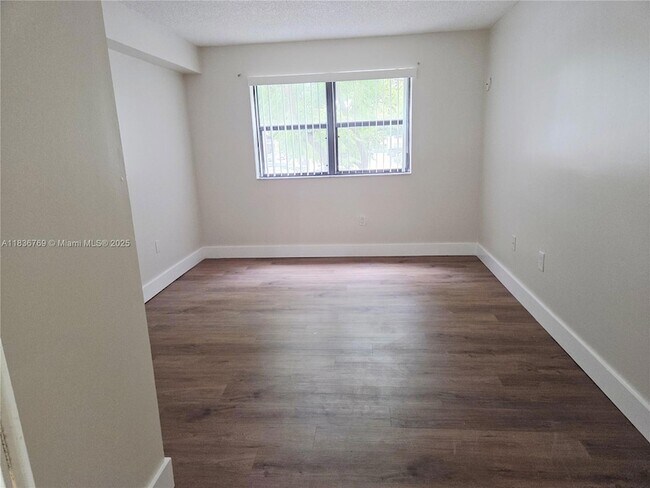 Building Photo - 15640 SW 80th St