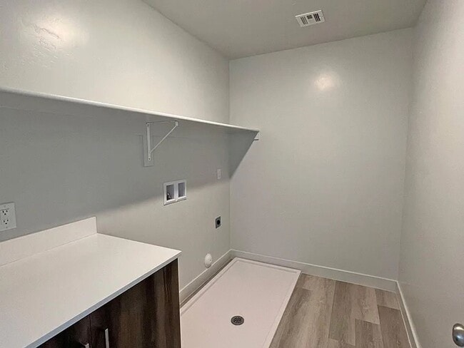 Building Photo - 4104 Phobos Ln
