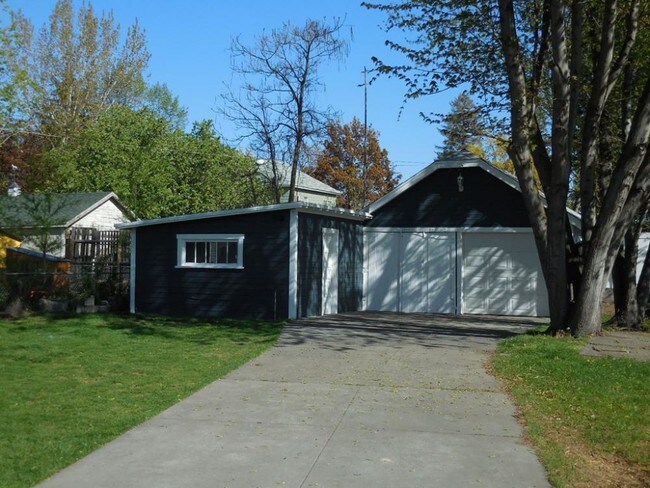 Building Photo - 3 bedroom in Walla Walla WA 99362