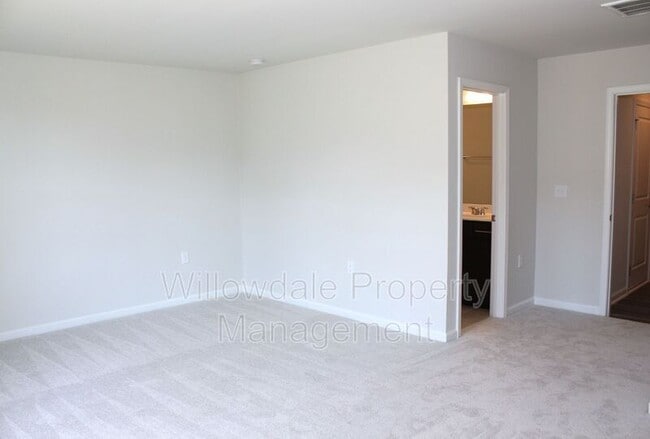 Building Photo - 2715 Chert Ln