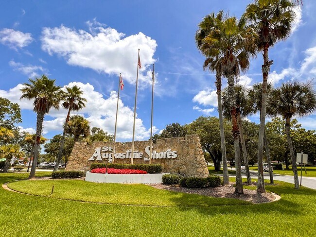 Building Photo - Comfortable Condo Living in St. Augustine Shores