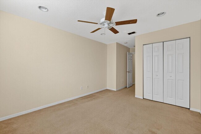 Building Photo - 2245 Portsmouth Ln