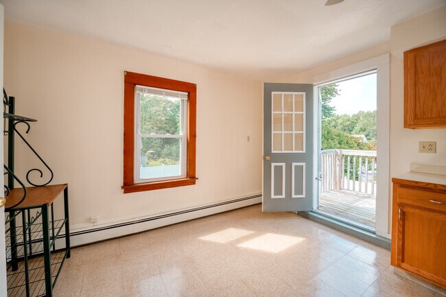 Building Photo - 41 Fairmount St