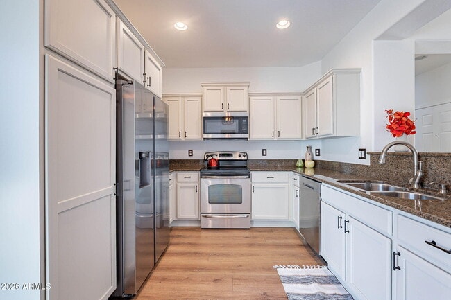 Building Photo - 5344 W Molly Ln