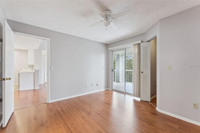 Building Photo - 711 Sugar Bay Way