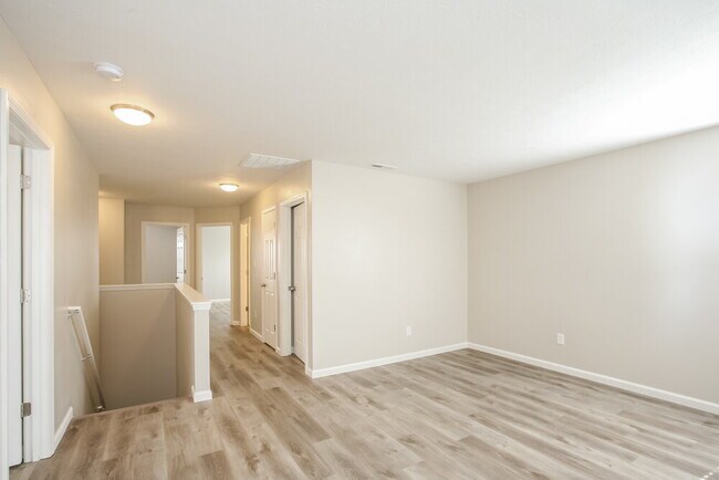 Building Photo - 3315 Grove Berry Ln