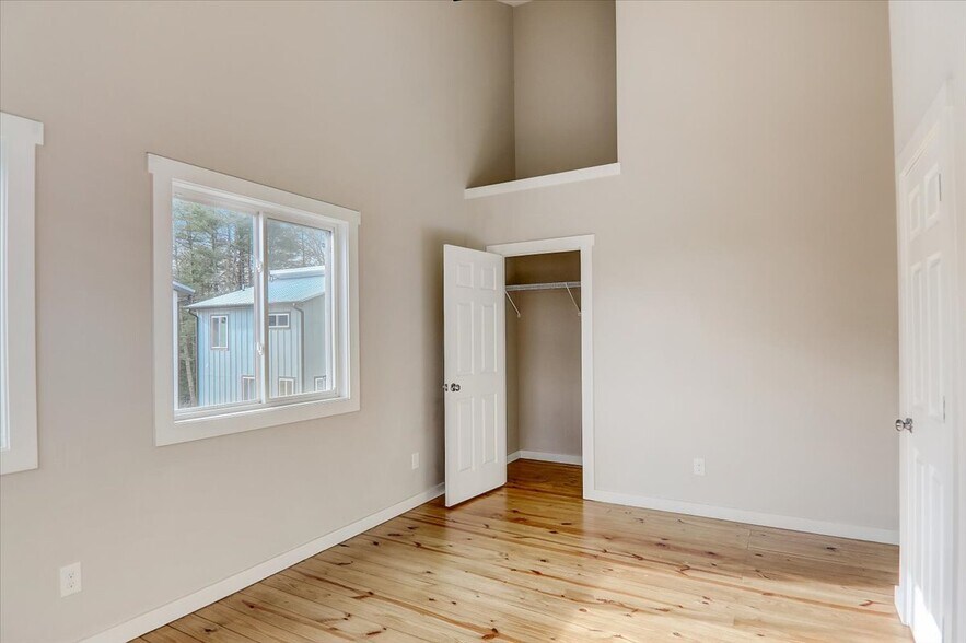 Building Photo - 1 W Citra St