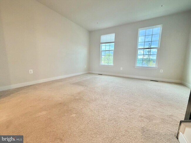 Building Photo - 5330 Witch Hazel Ln