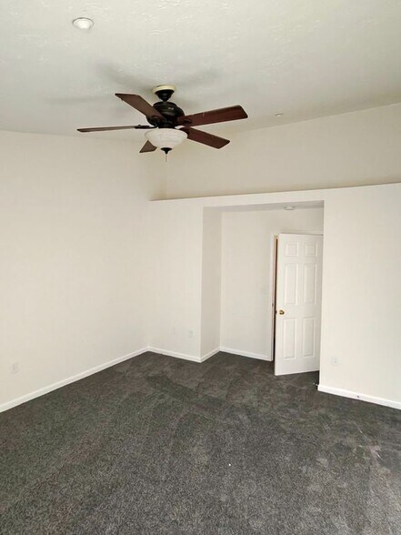 Building Photo - 12015 Calico Woods Dr