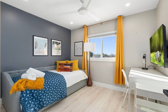 Building Photo - 6957 E Osborn Rd