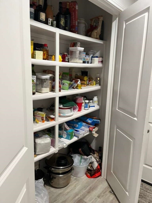 Building Photo - 31014 Brightwell Bnd