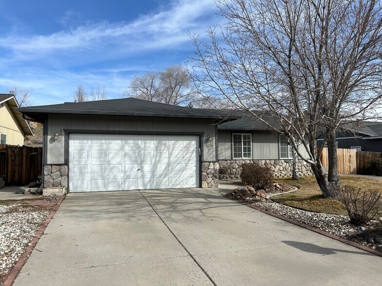 Building Photo - 2120 Keystone Ave