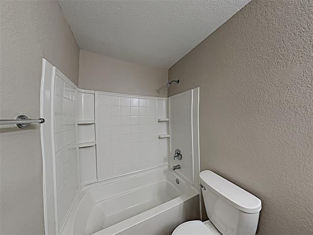 Building Photo - 502 Cleveland Dr