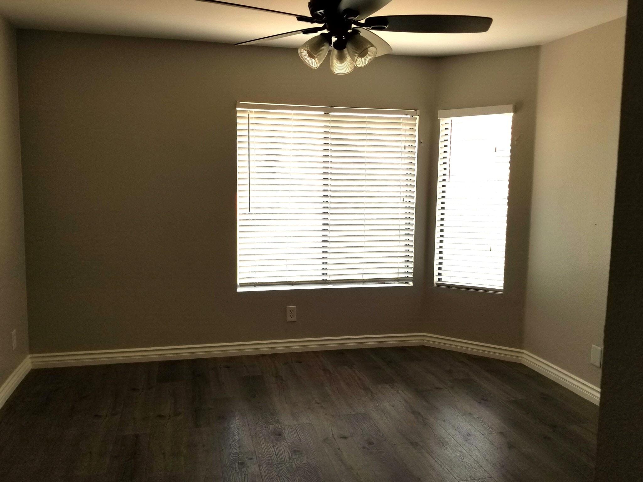 Master Bedroom - 3028 W Cheryllyn Ln