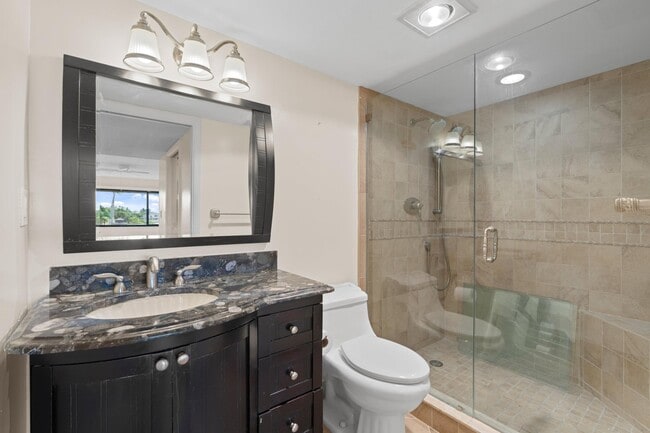 Building Photo - 7020 Half Moon Cir