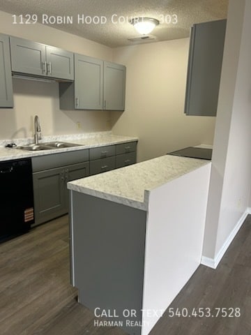 Building Photo - 1129 Robin Hood Ct