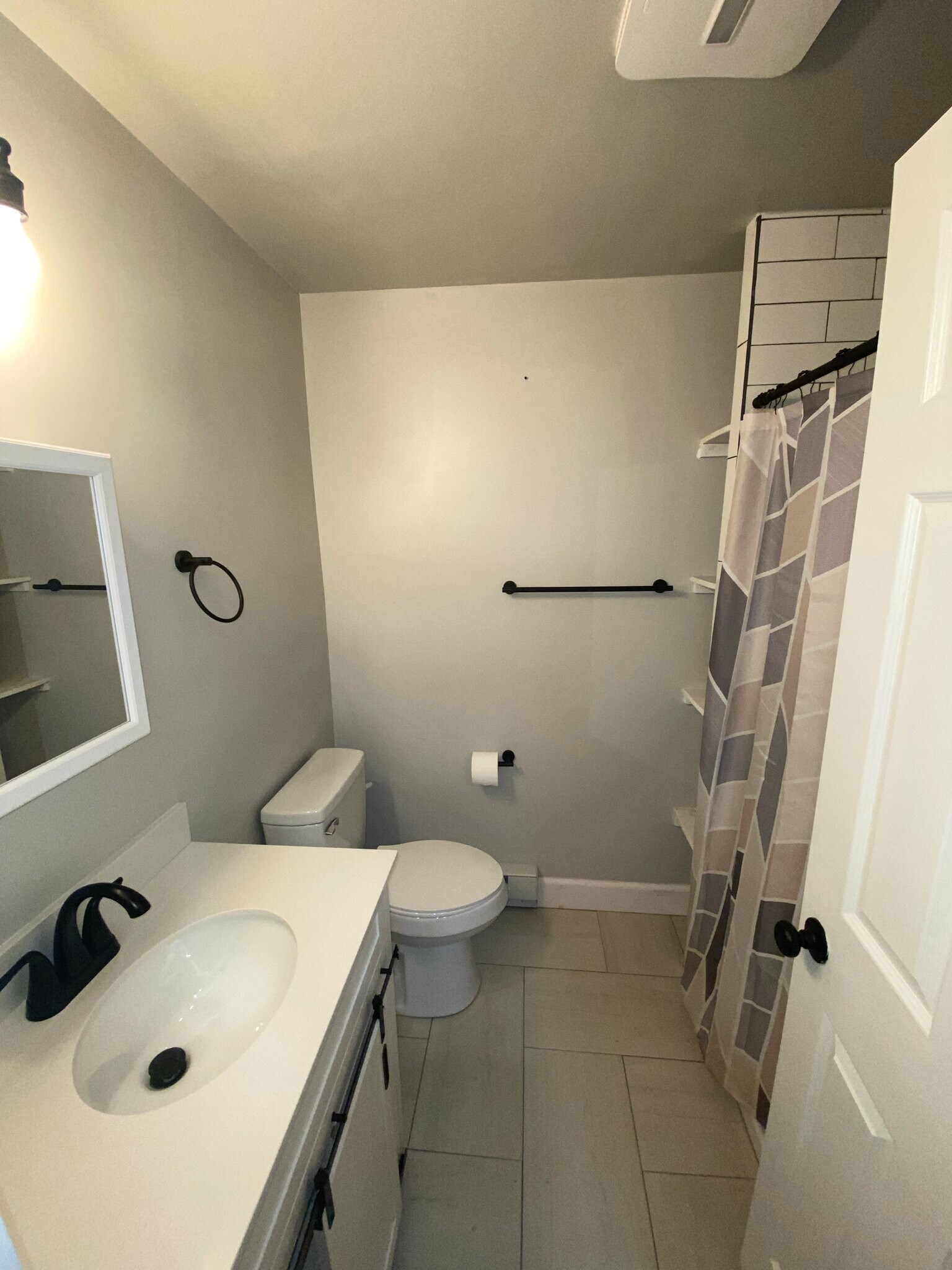 Building Photo - 280-290-290 Garden St