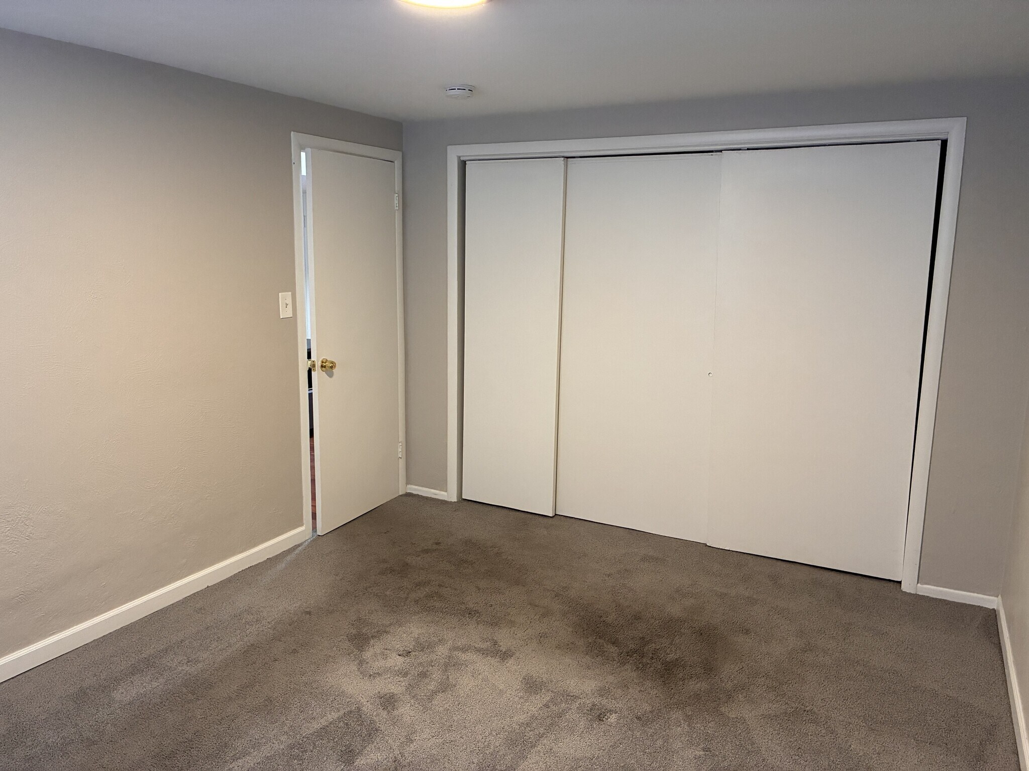 Building Photo - 1570 Tamarac St