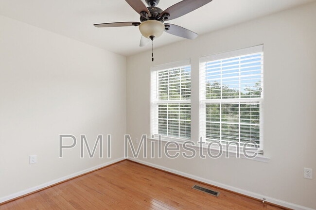 Building Photo - 100 Bertelli Ct