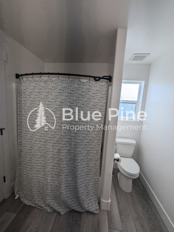 Building Photo - 4232 Athlen Wy