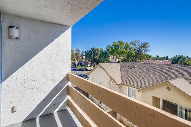 Interior Photo - The Lucci