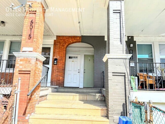 Building Photo - 6013 Catharine St