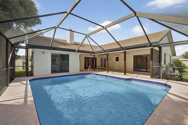 Building Photo - 798 Blueberry Dr