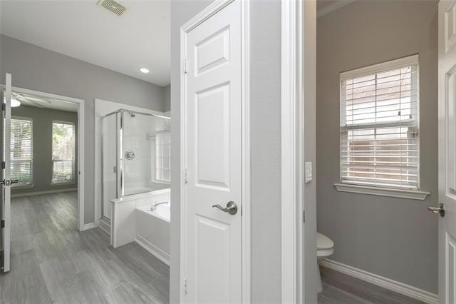 Building Photo - 2313 Hunters Run Dr