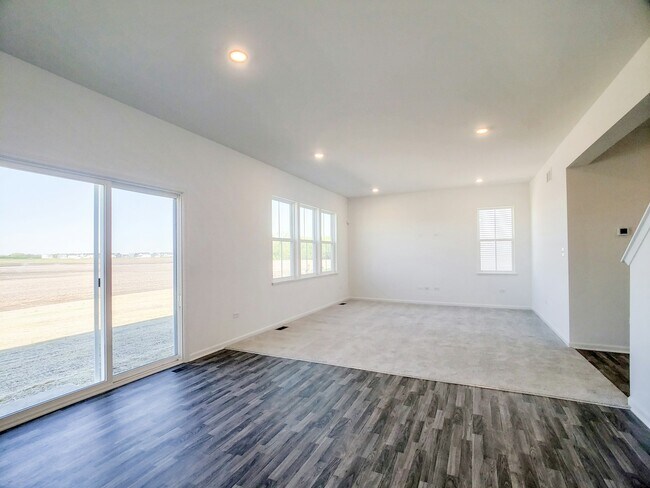 Building Photo - 11436 Thomas St