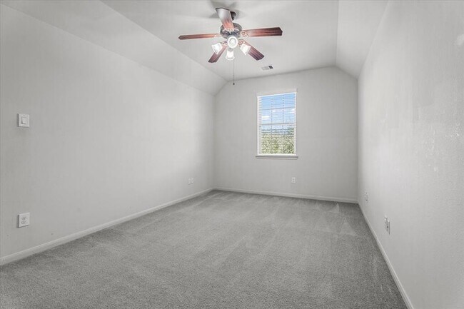 Building Photo - 7 Canyon Wren Dr