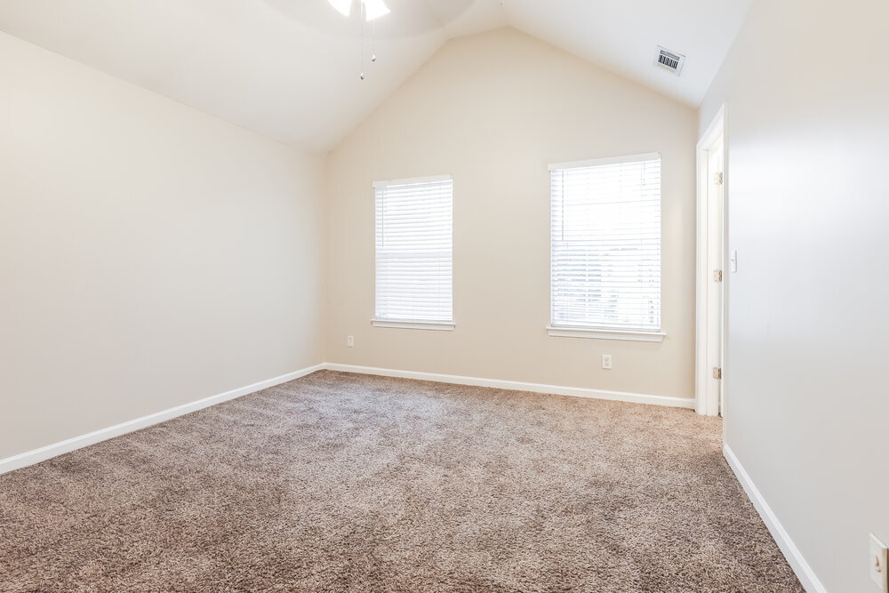 Building Photo - 1115 Watercourse Way