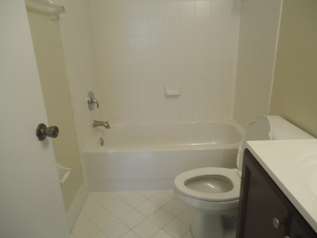 Building Photo - 1320 SE 31st Ct