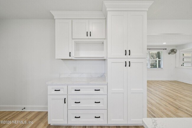 Building Photo - 3165 Creighton Forest Dr