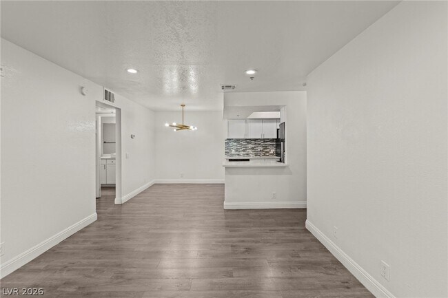 Building Photo - 4200 S Valley View Blvd