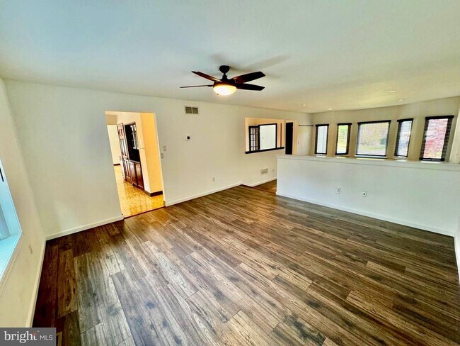 Building Photo - 54 Las Brisas Blvd